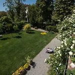 Al Porto Di Lucca B&B
